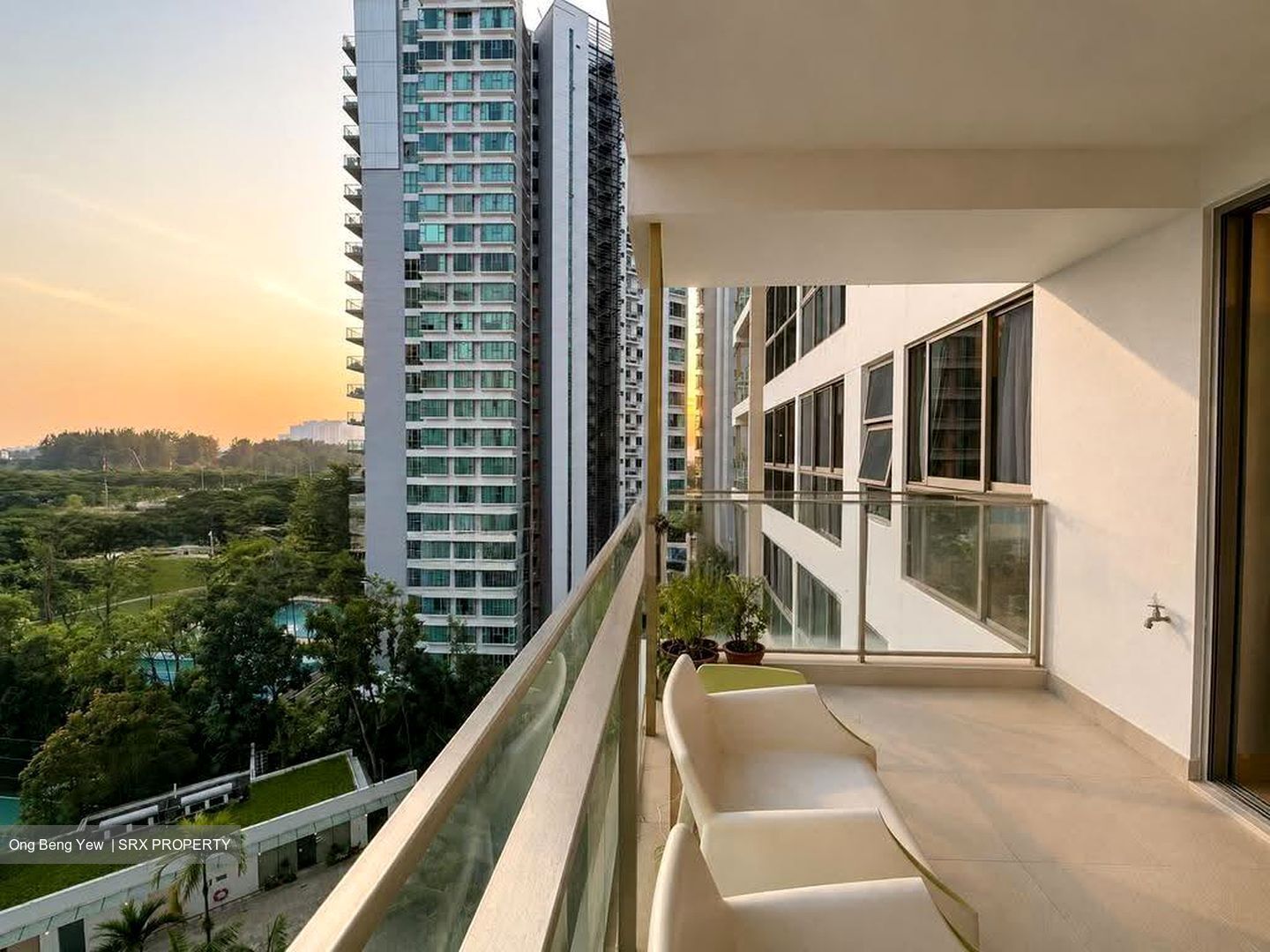 The Seafront On Meyer (D15), Condominium #626883321
